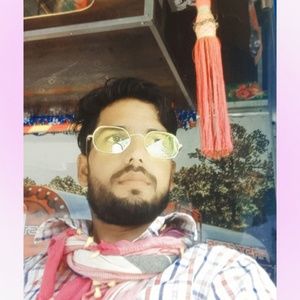 Meet your Posher, Jilani